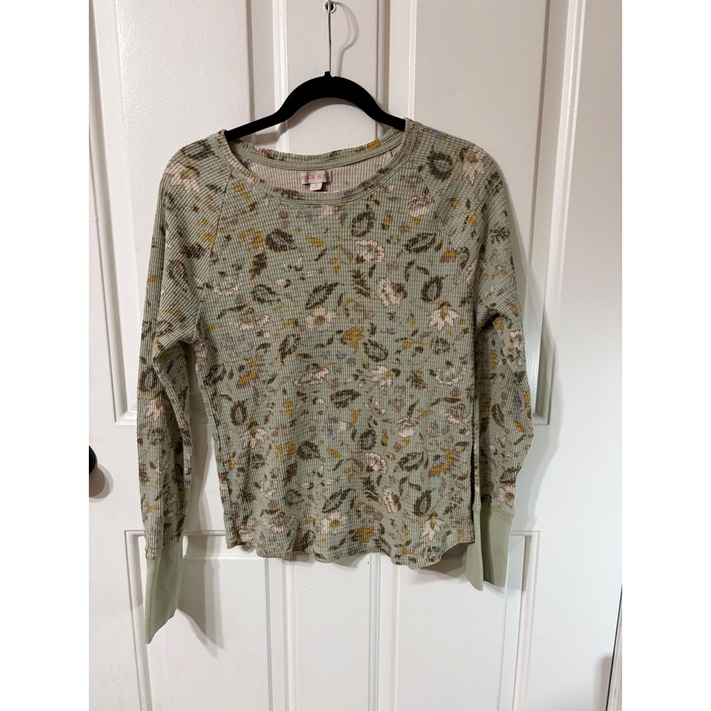 Knox Rose | Floral Waffle Knit Thermal Top | M || Sage Green|